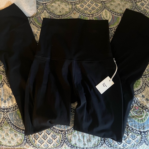 Cream Yoga Angel Flare Pants in BLACK 🖤 - Picture 2 of 4